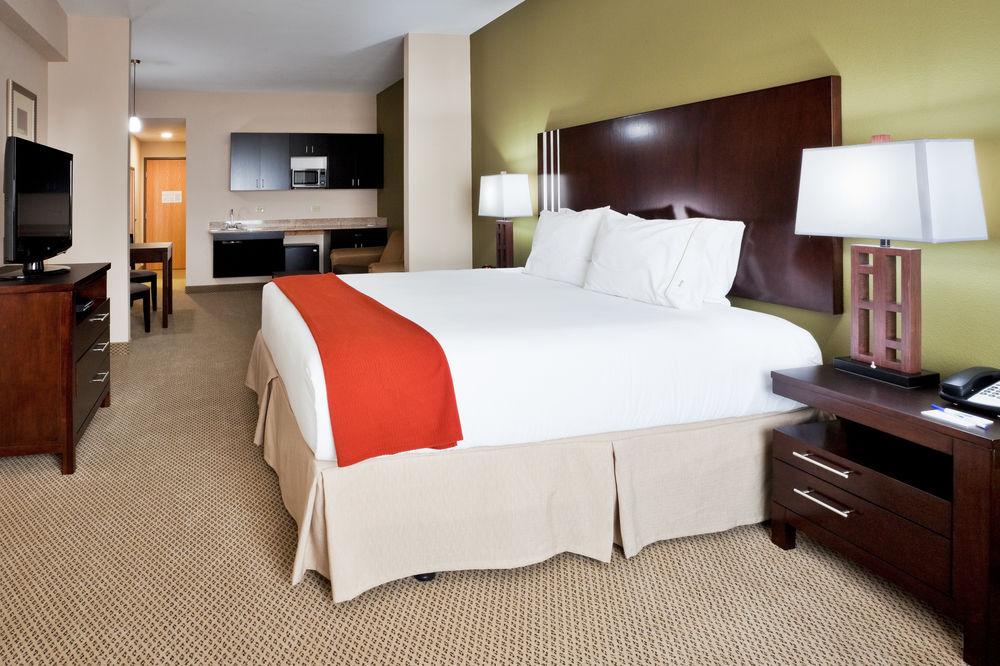 Holiday Inn Express Lake Wales North-Winter Haven By Ihg Waverly Екстер'єр фото