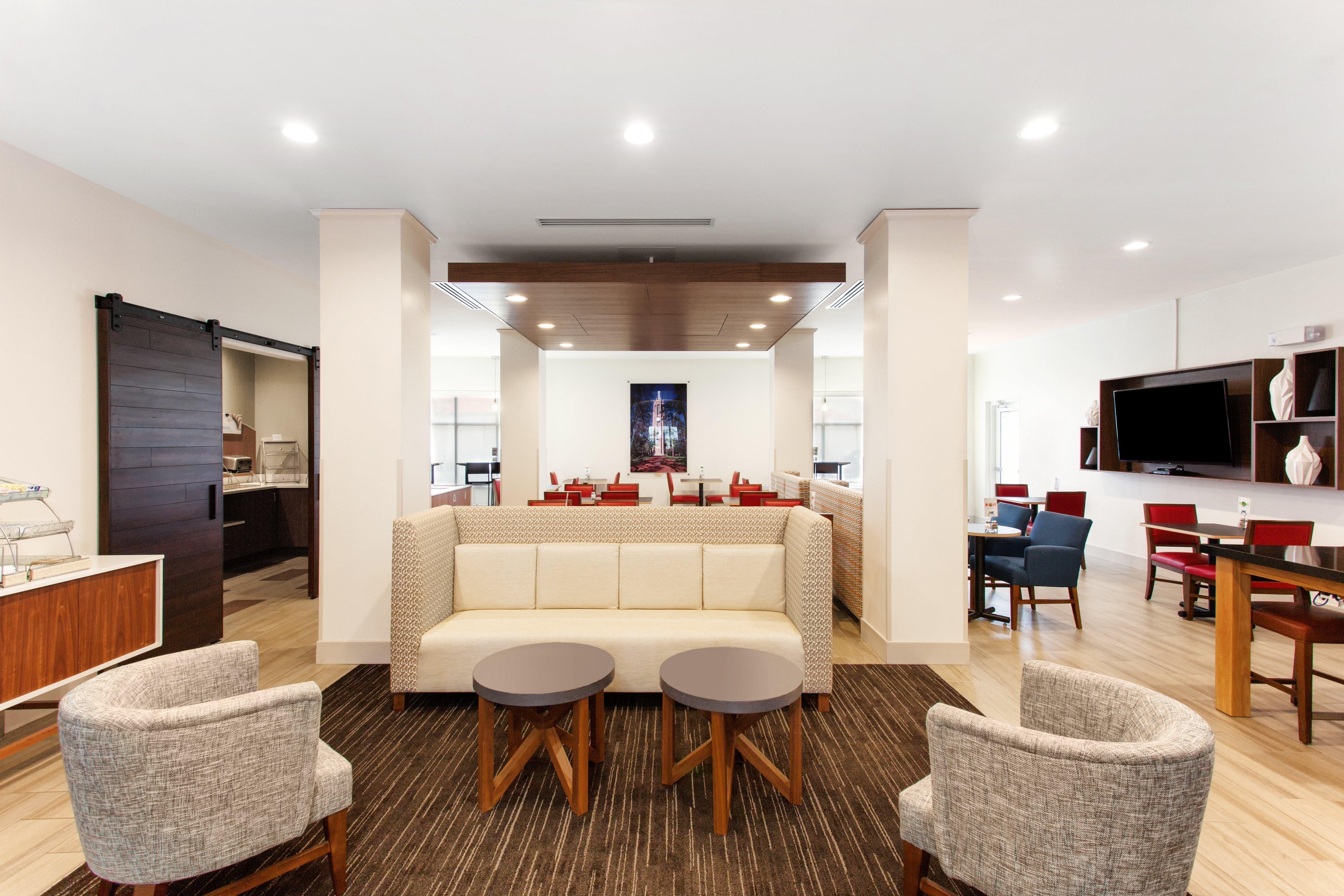 Holiday Inn Express Lake Wales North-Winter Haven By Ihg Waverly Екстер'єр фото