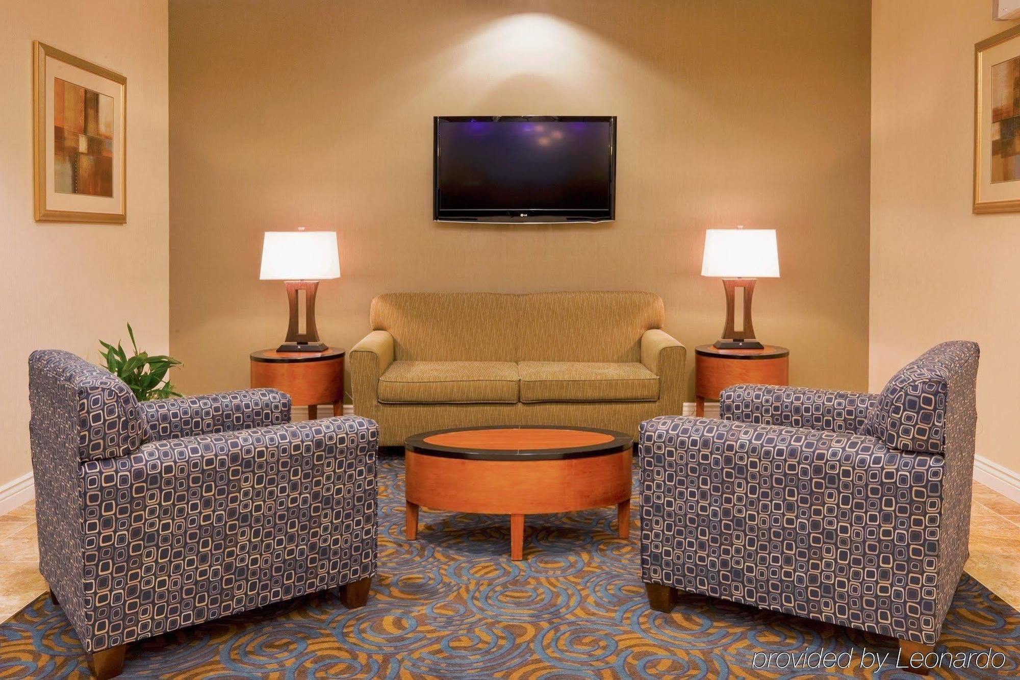 Holiday Inn Express Lake Wales North-Winter Haven By Ihg Waverly Екстер'єр фото