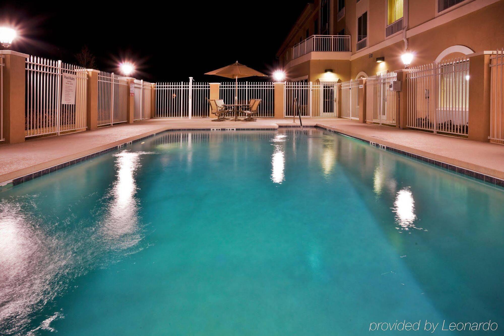 Holiday Inn Express Lake Wales North-Winter Haven By Ihg Waverly Екстер'єр фото